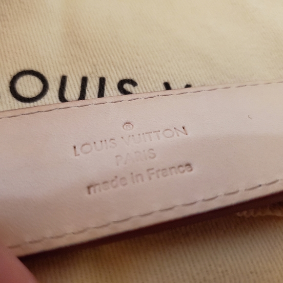 Louis Vuitton womens belt enamel red, 80/32 - Picture 5 of 8